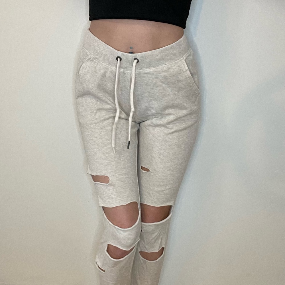 Hollister distressed beige sweatpants!